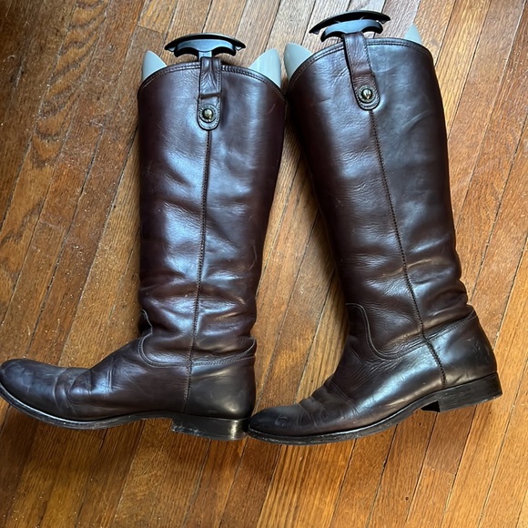 Frye tall riding boots. 8.5 - Picture 6 of 8